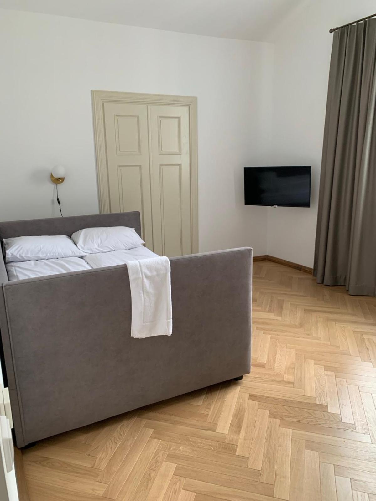 Kaunas Embassy Apartments Exteriör bild